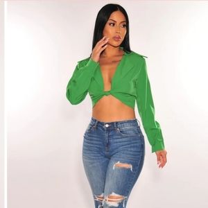 KELLY GREEN COLLARED LONG SLEEVES KNOTTED CROP TOP